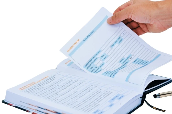 HGV Drivers Diary - Accident Report Page Flip Close-Up