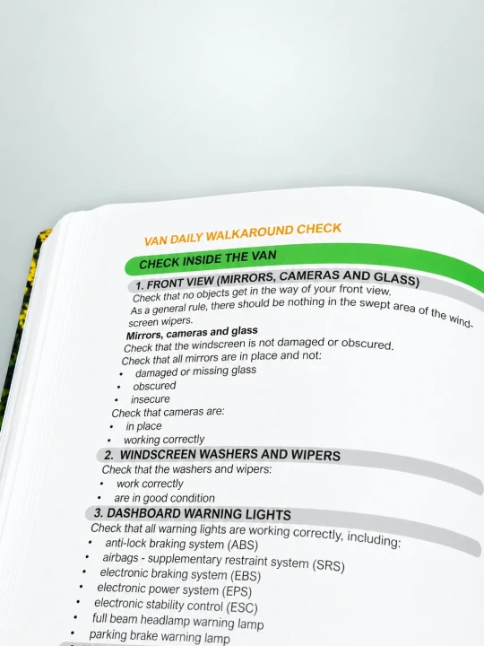 hgv-drivers-diary-2027-van-walkaround-checklist-detail-x.webp